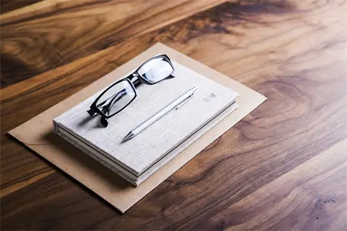 元歌是男的还是女的